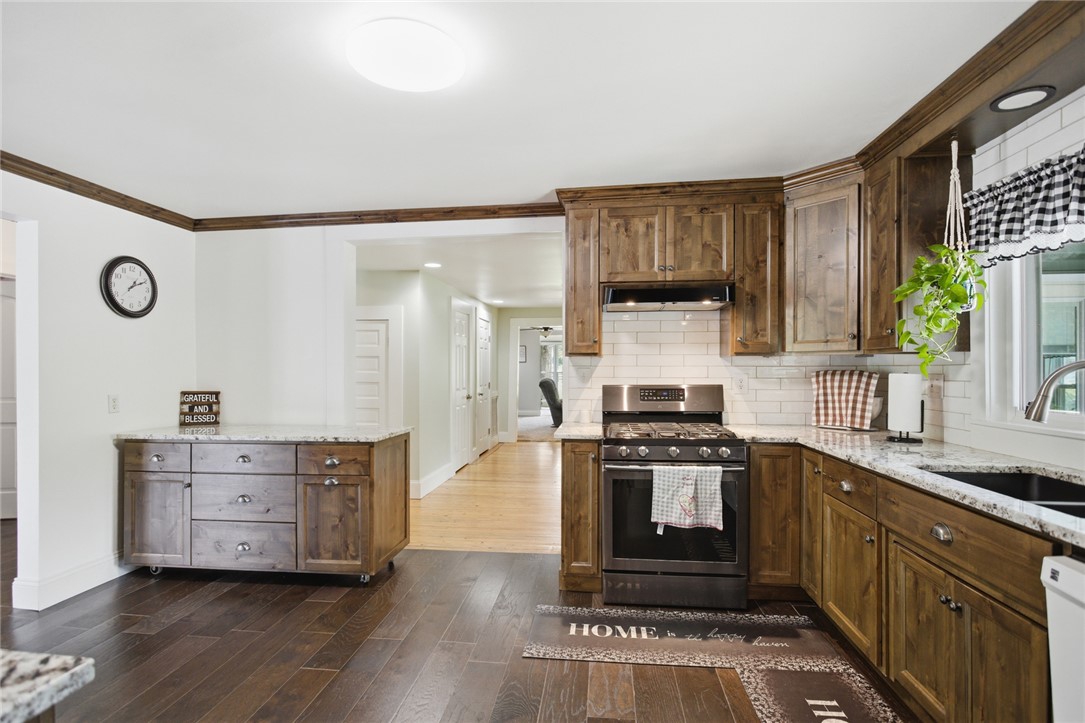 199 Williams Farm Road Westminster, SC 29693 - Photo 5 of 47 This spacious kitchen features ample storage and counter space, perfect for culinary endeavors.