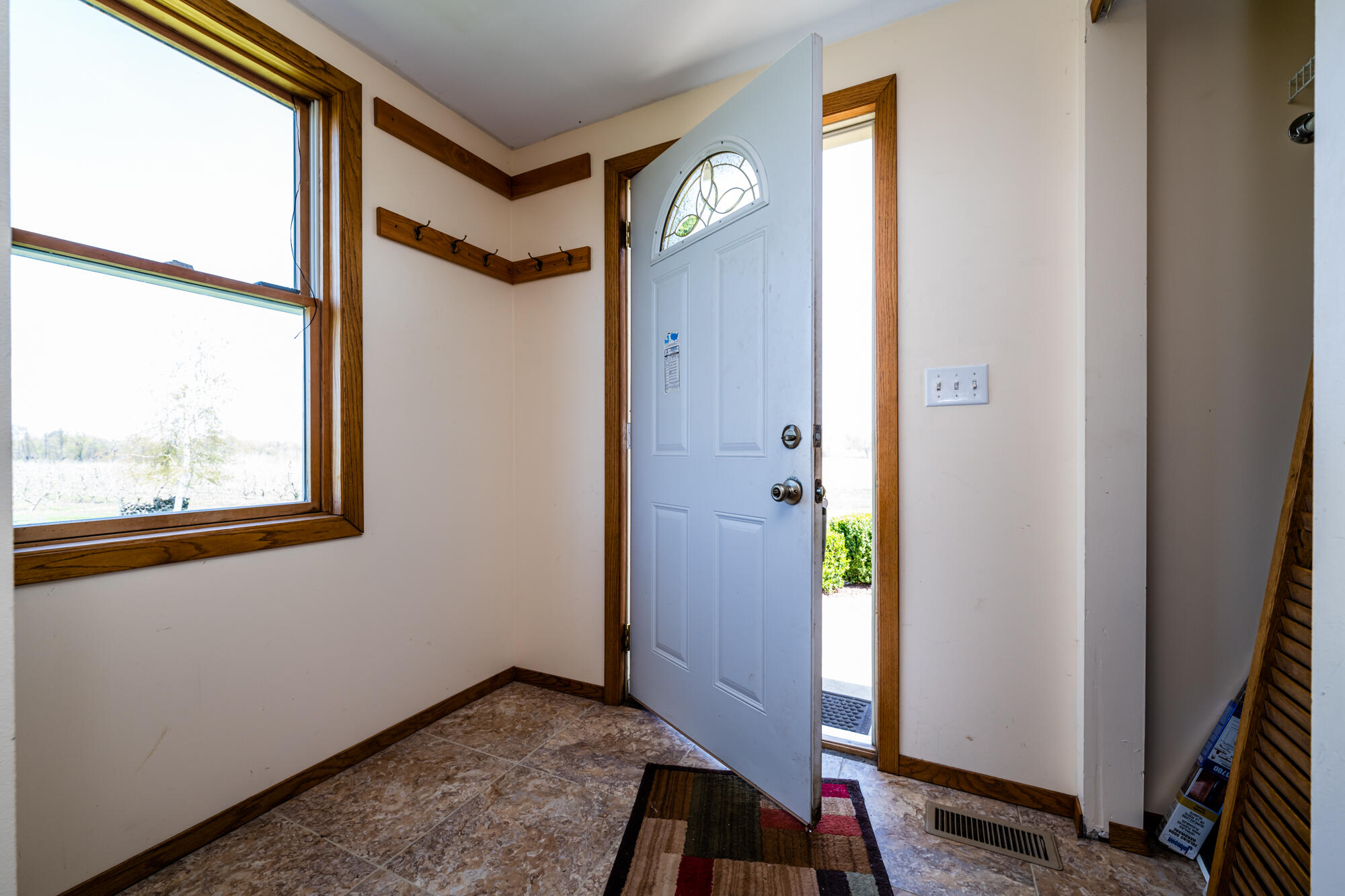 8195 Territorial Road Watervliet, MI 49098 - Photo 4 of 29 Territorial-104