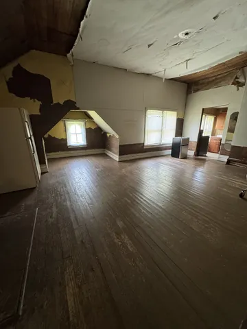 $229,900 | 403 Vine Street South, Wartrace, TN 37183