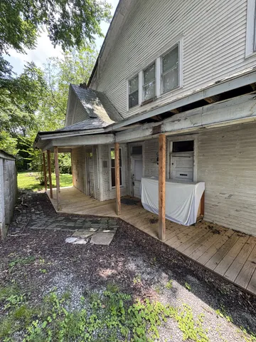 $229,900 | 403 Vine Street South, Wartrace, TN 37183