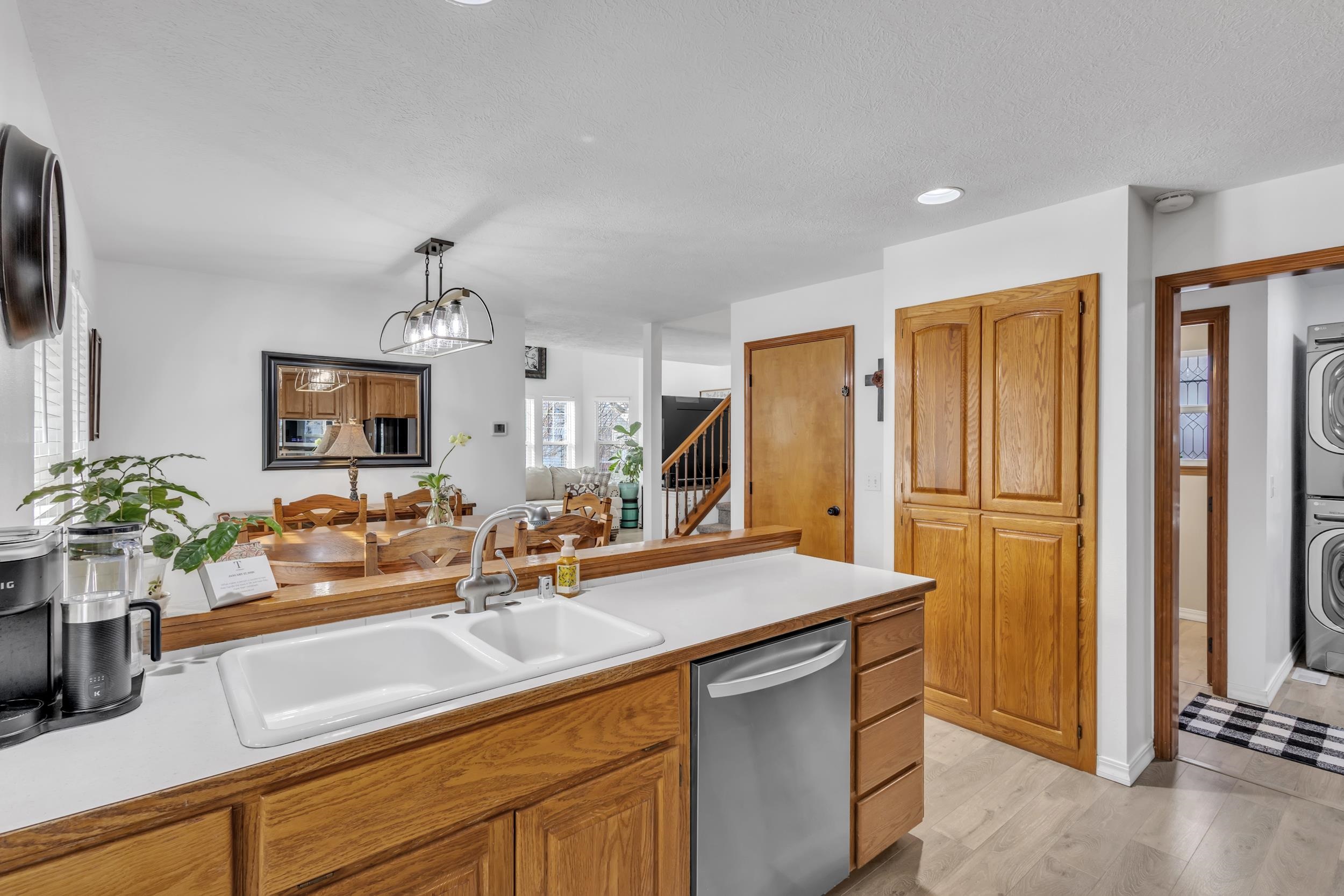 1515 South Avalon Lane Spokane Valley, WA 99216 - Photo 15 of 49