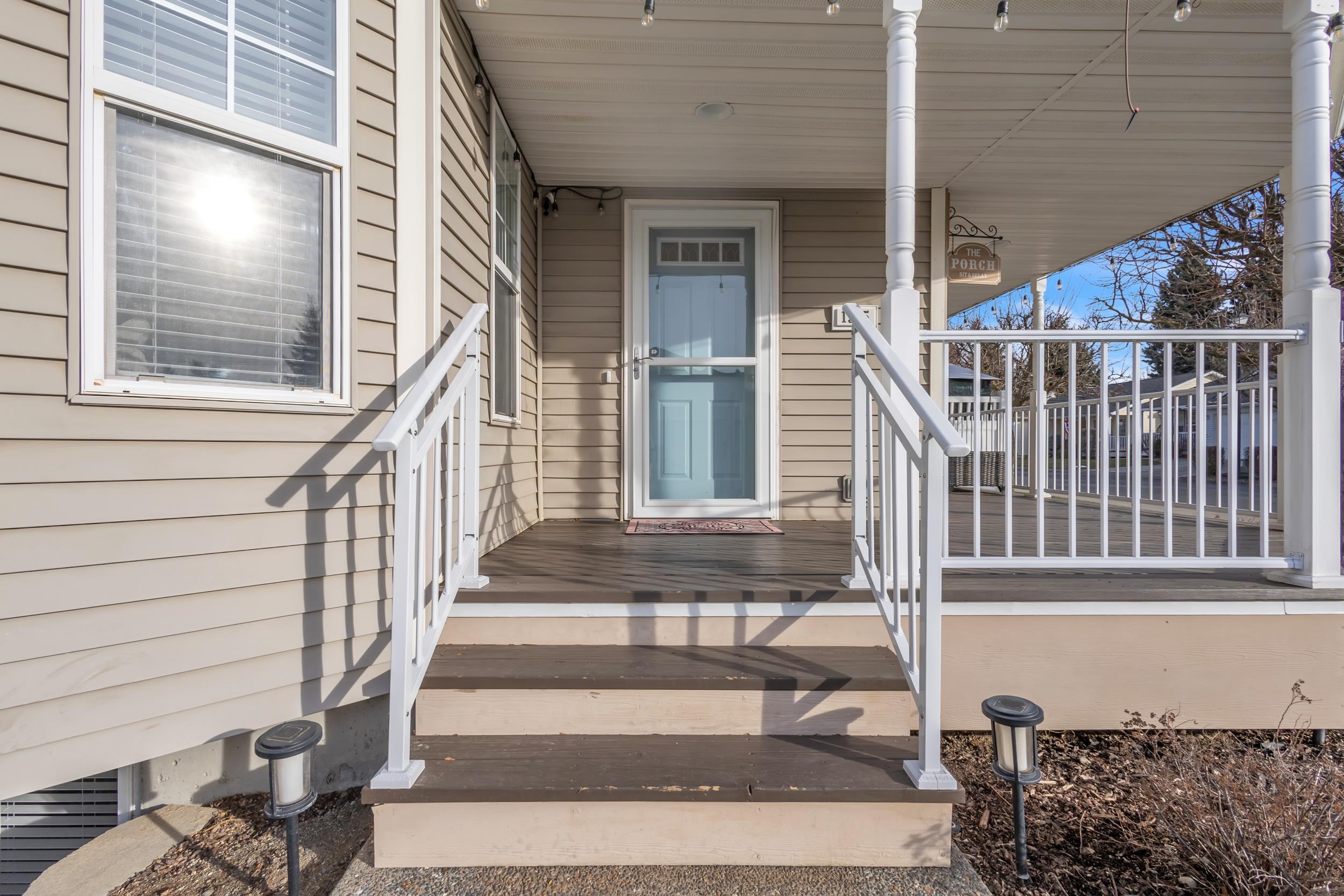 1515 South Avalon Lane Spokane Valley, WA 99216 - Photo 4 of 49