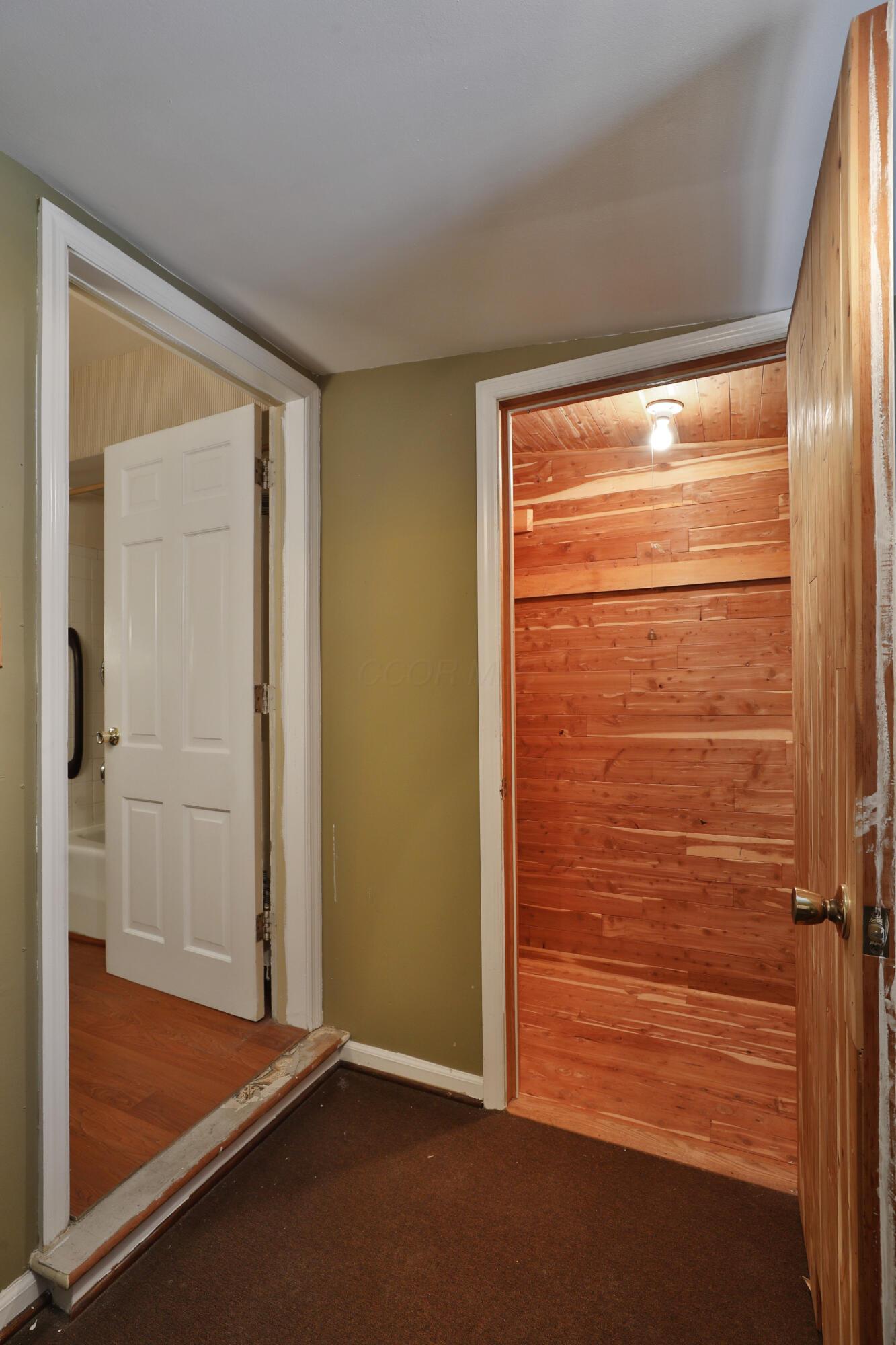 232 Brighton Road Columbus, OH 43202 - Photo 36 of 44 Cedar Closet