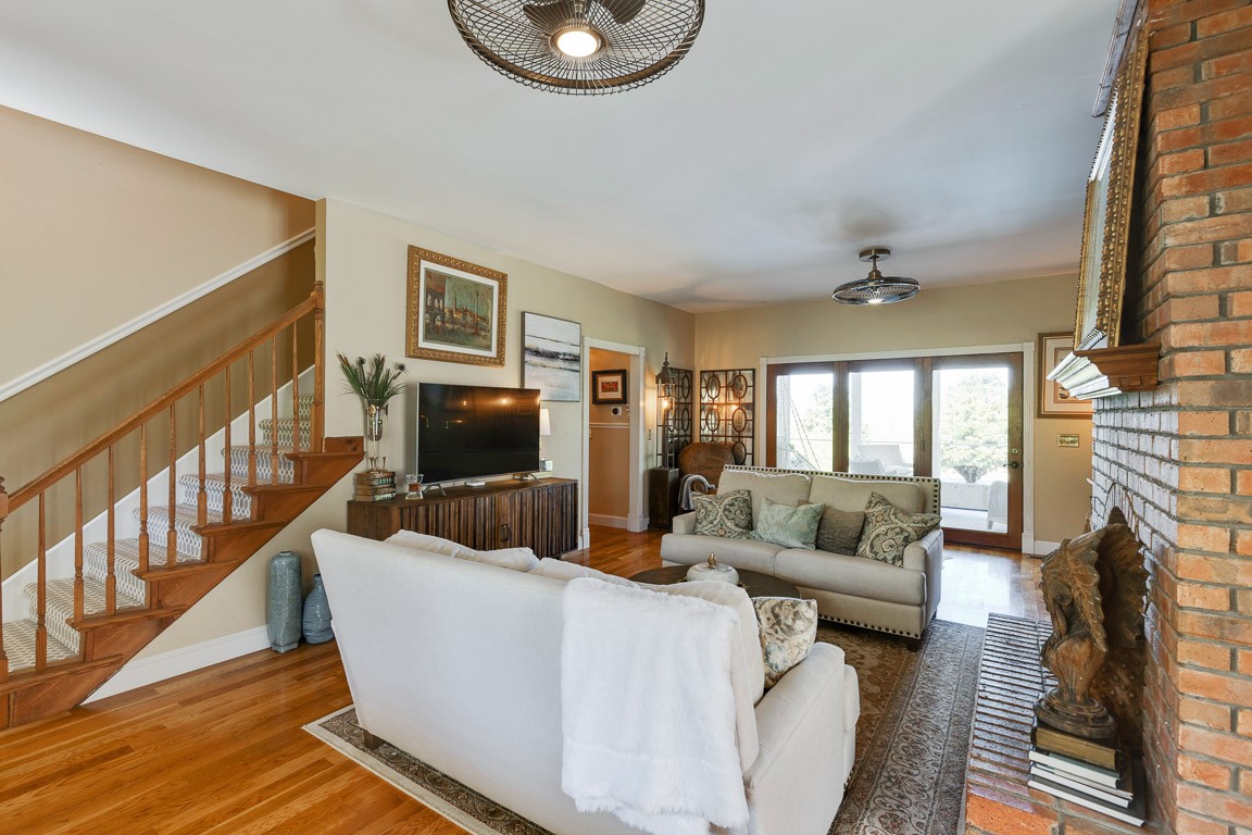 1368 Hunter Road Franklin, TN 37064 - Photo 12 of 45