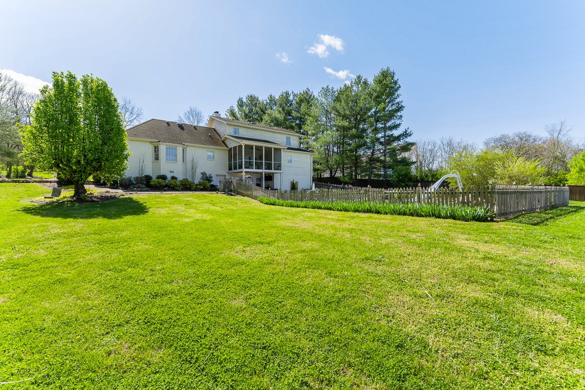 1368 Hunter Road Franklin, TN 37064 - Photo 5 of 45