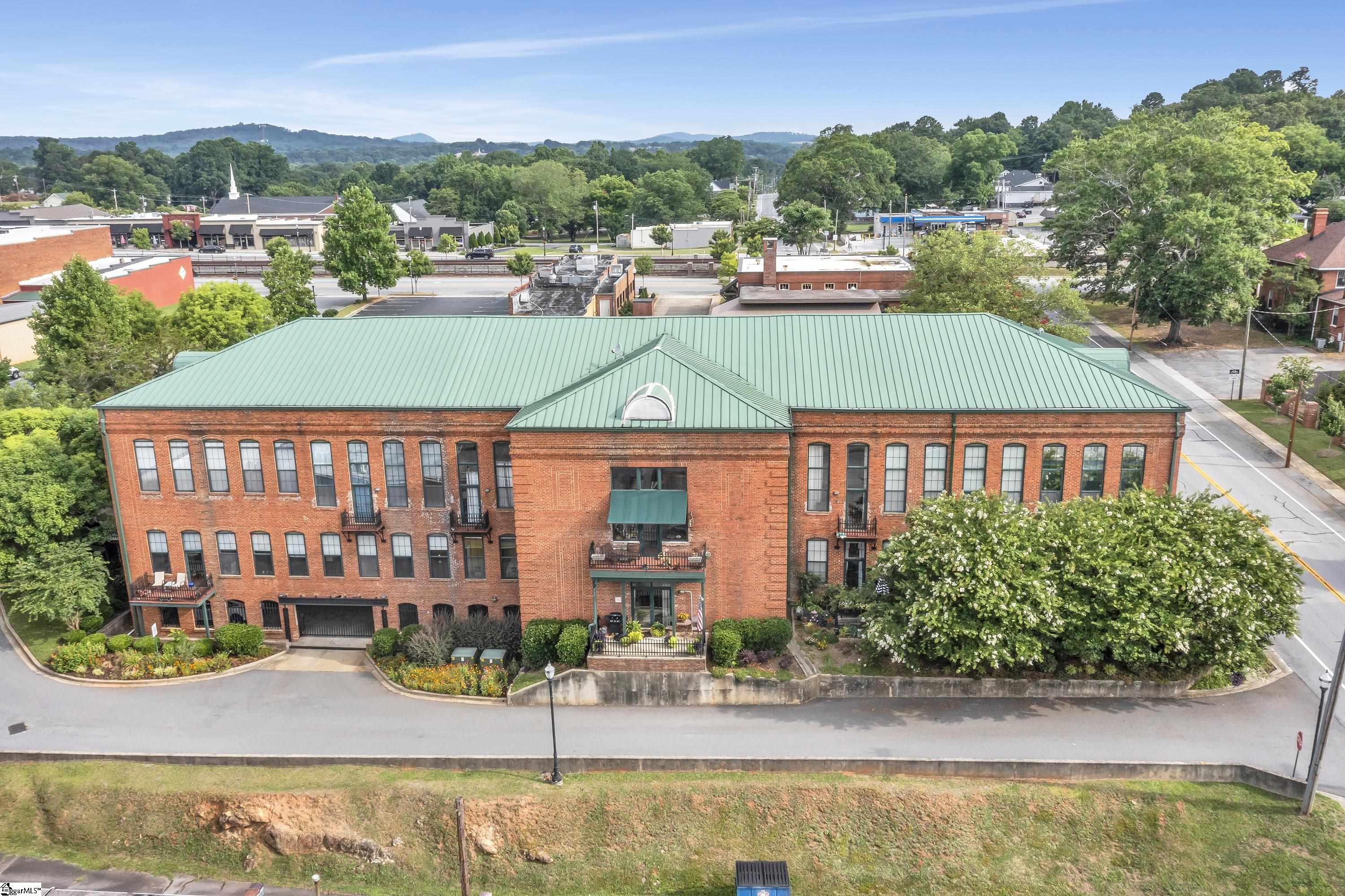 102 Russell Street, Unit 206 Easley, SC 29640 - Photo 1 of 33