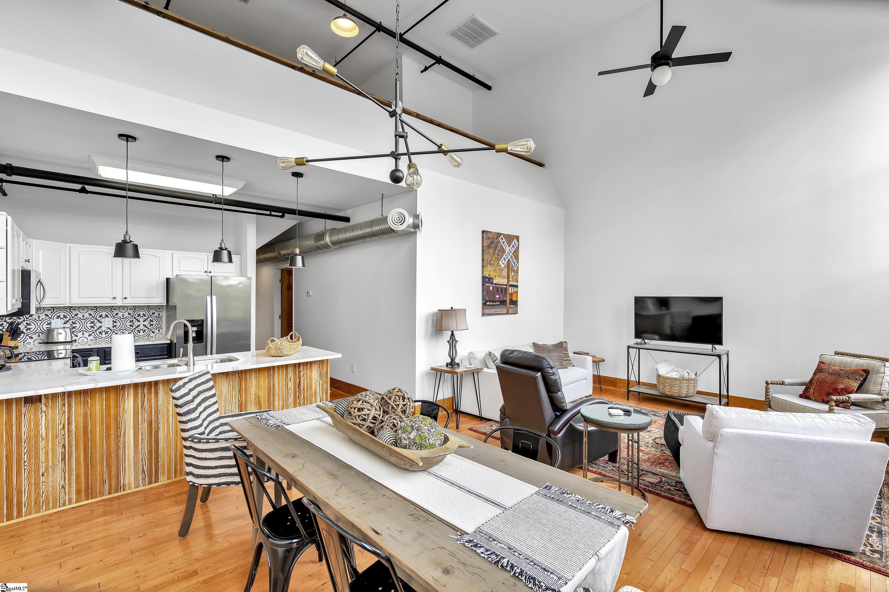 102 Russell Street, Unit 206 Easley, SC 29640 - Photo 9 of 33