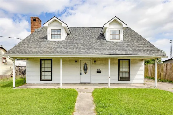 $179,900 | 210 Church Street, Lockport, LA 70374