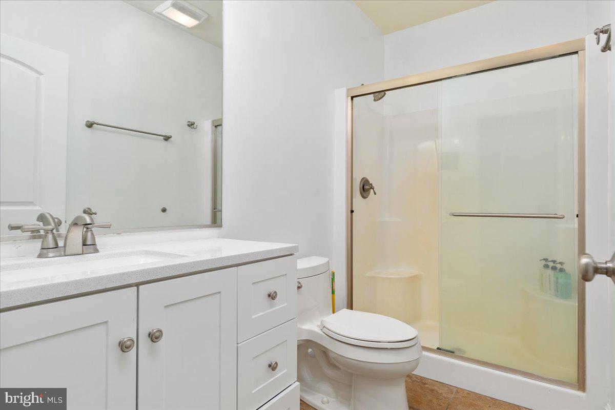 1406 Panhandle Road Bentonville, VA 22610 - Photo 65 of 118 Bathroom