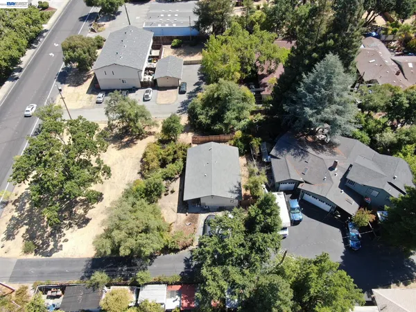 $475,000 | 2355 Pleasant Hill Road, Pleasant Hill, CA 94523