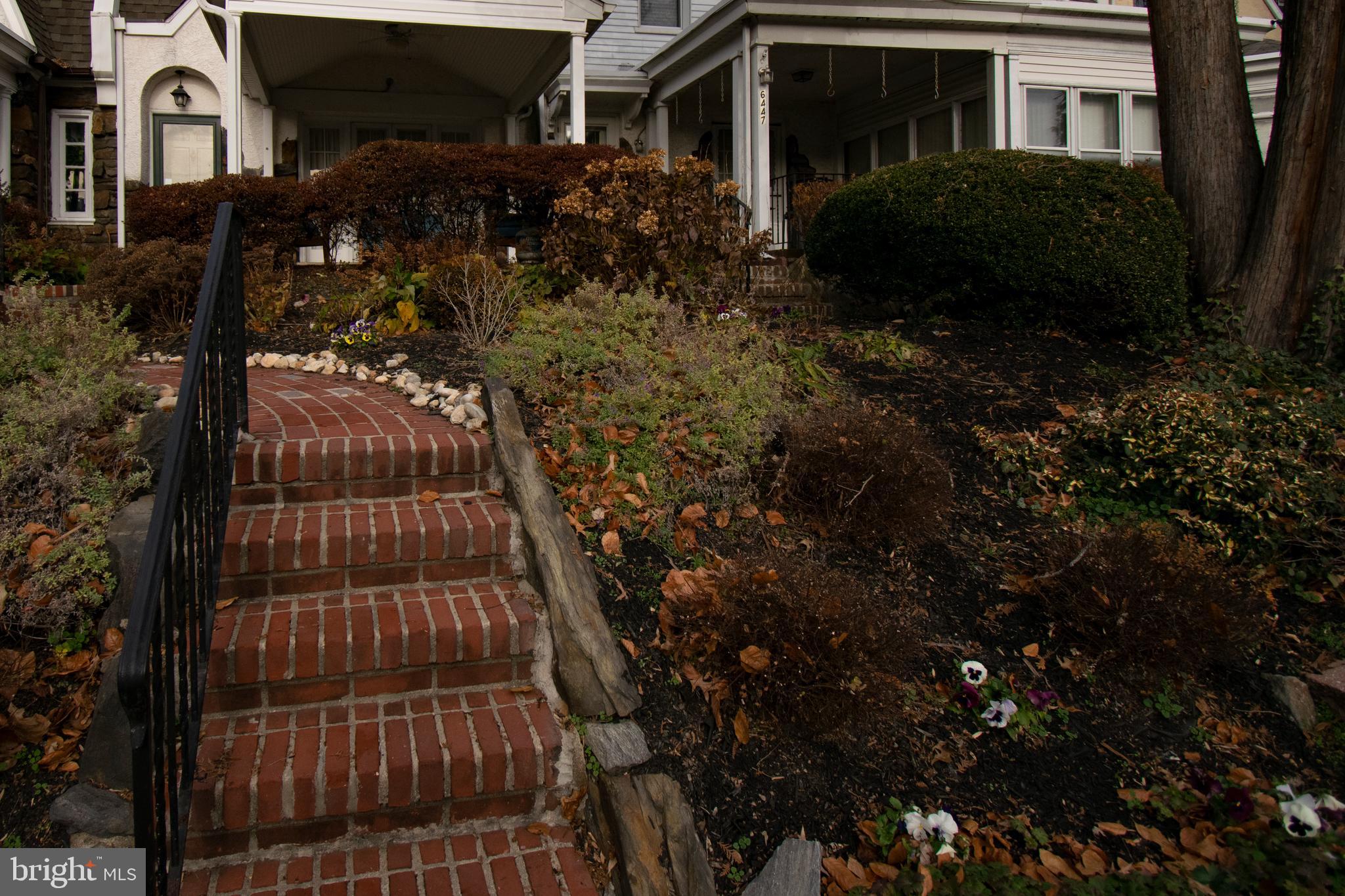 6449 Morris Park Road Philadelphia, PA 19151 - Photo 2 of 28 Gallery Image 2