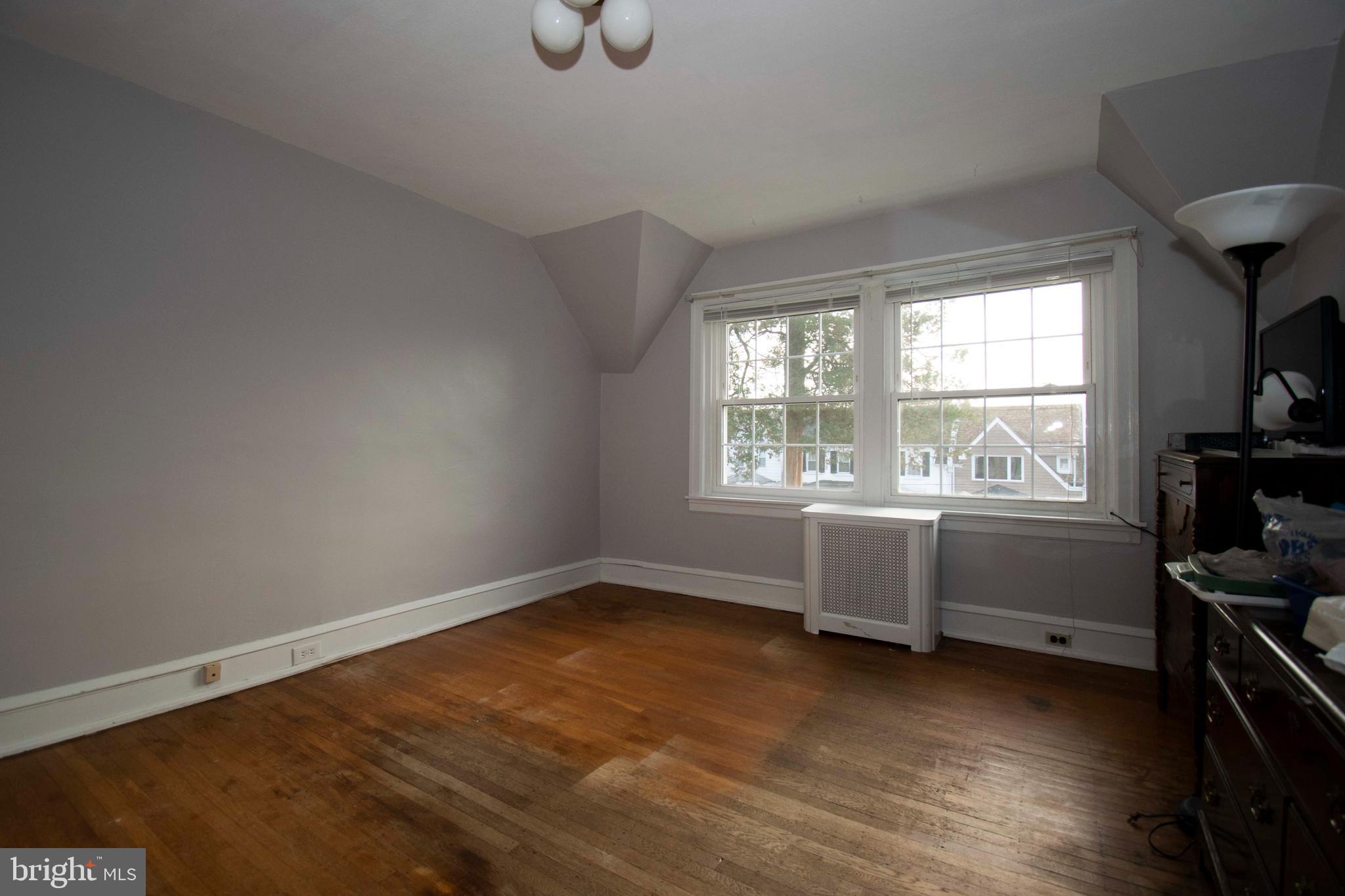 6449 Morris Park Road Philadelphia, PA 19151 - Photo 19 of 28 Gallery Image 19