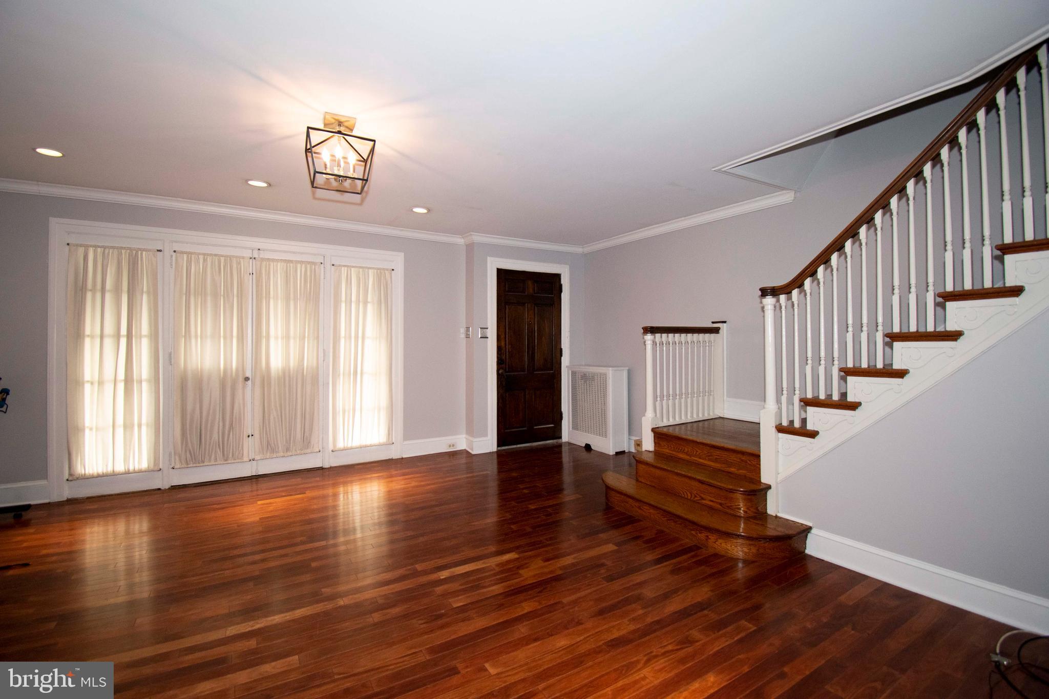 6449 Morris Park Road Philadelphia, PA 19151 - Photo 9 of 28 Gallery Image 9