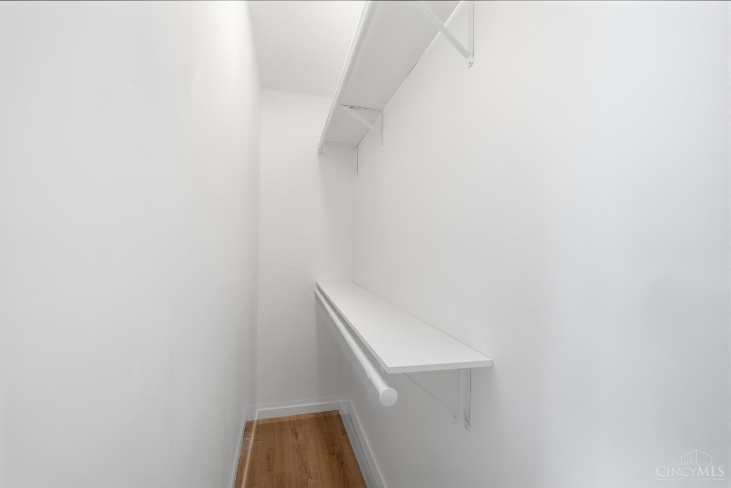 6056 Red Bank Road Cincinnati, OH 45213 - Photo 19 of 33