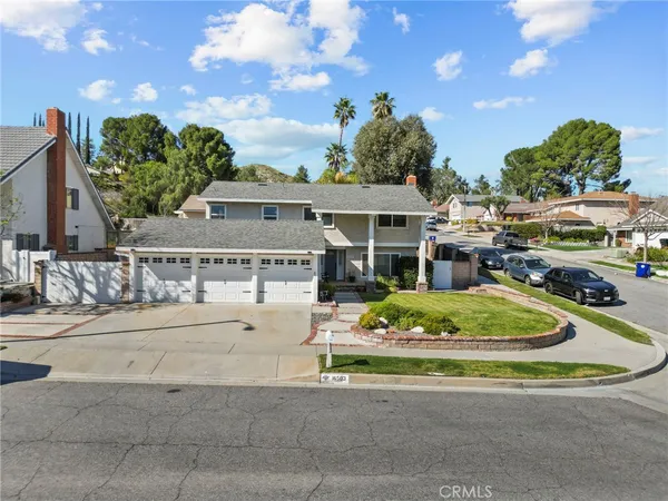 $840,000 | 16503 Fairglade Street, Canyon Country, CA 91387
