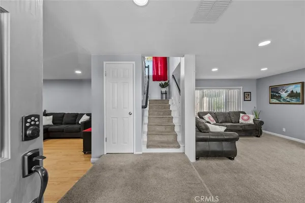 $840,000 | 16503 Fairglade Street, Canyon Country, CA 91387