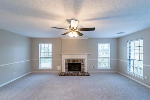 $3,200 | 75 Breezy Point Place, The Woodlands, TX 77381
