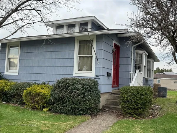 $1,500 | 411 Rainey Avenue, Grove City, PA 16127
