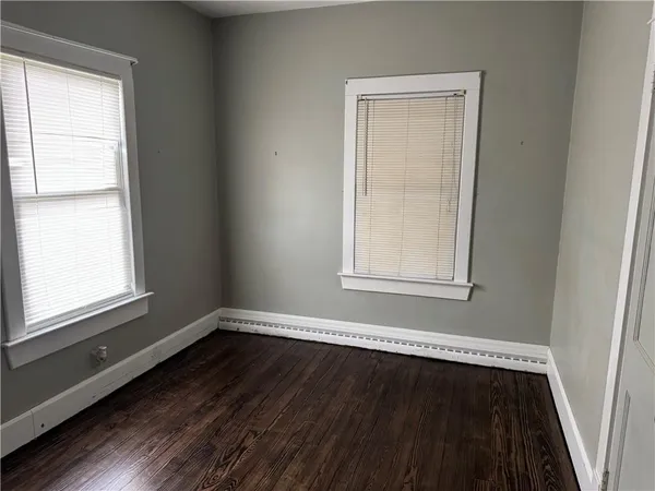 $1,500 | 411 Rainey Avenue, Grove City, PA 16127