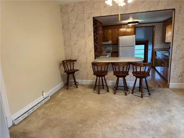 $1,500 | 411 Rainey Avenue, Grove City, PA 16127