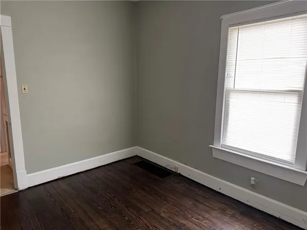 $1,500 | 411 Rainey Avenue, Grove City, PA 16127