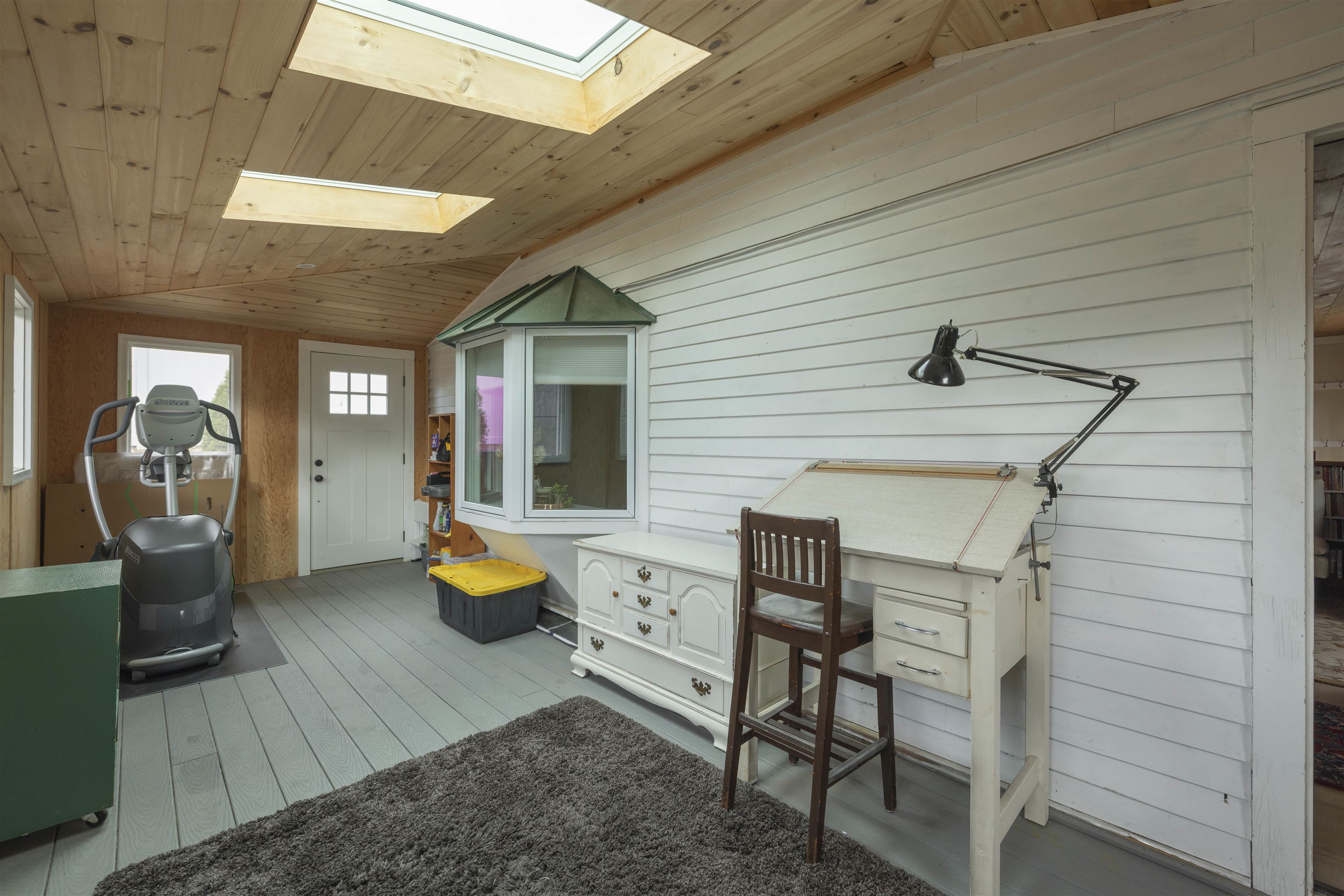 1042 Main Street Sunapee, NH 03782 - Photo 15 of 21