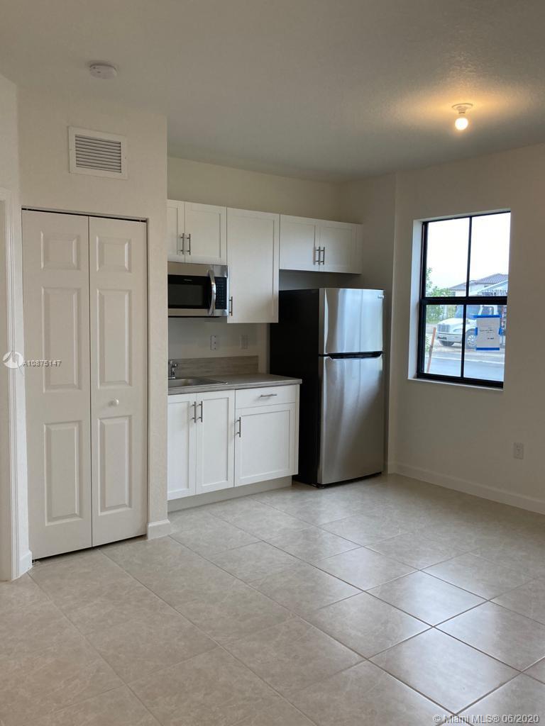 12843 Southwest 226th Street, Unit BACK Miami, FL 33170 - Photo 2 of 6
