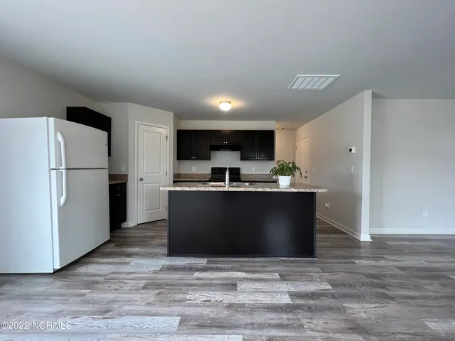 $1,950 | 209 New Home Place, Holly Ridge, NC 28445