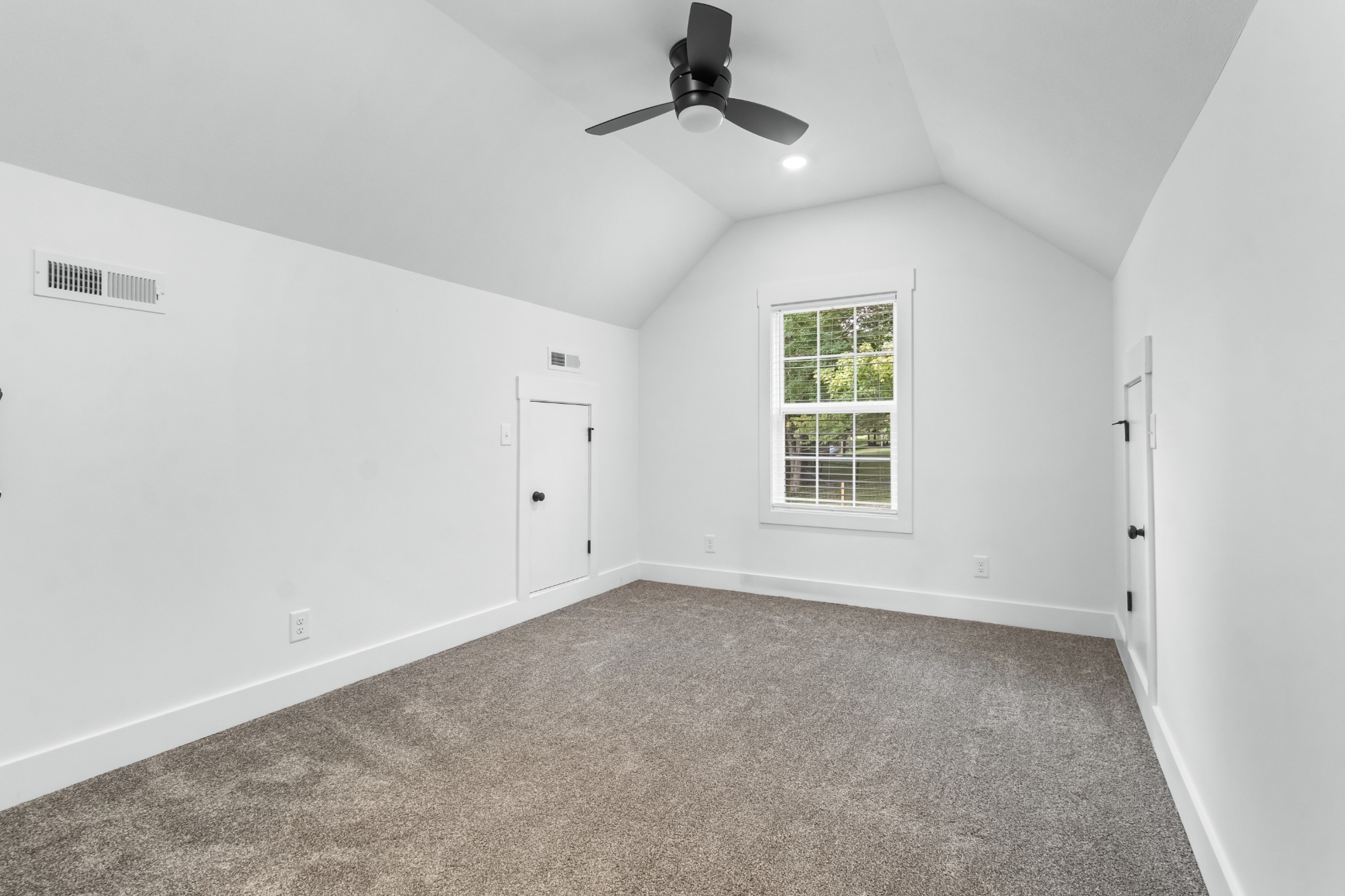 4700 Akin Road Cunningham, TN 37052 - Photo 23 of 36 an empty room with windows