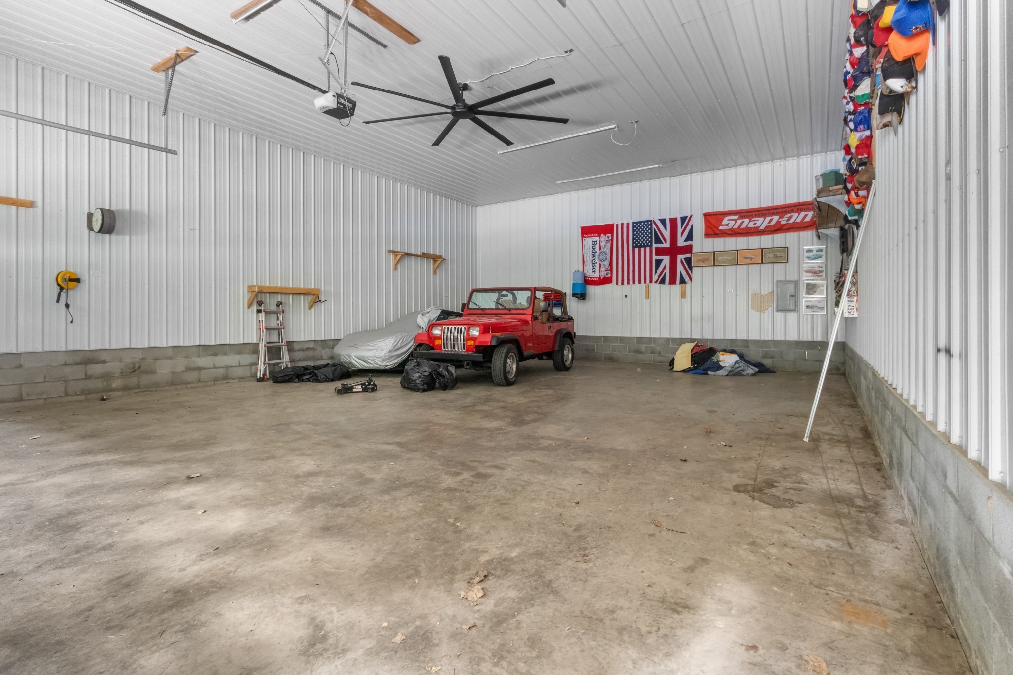 4700 Akin Road Cunningham, TN 37052 - Photo 30 of 36 a view of car garage