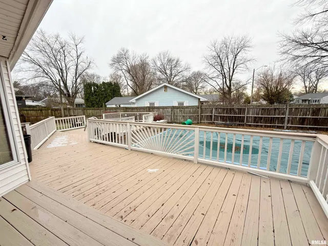 $200,000 | 3301 Stanton Street, Springfield, IL 62703