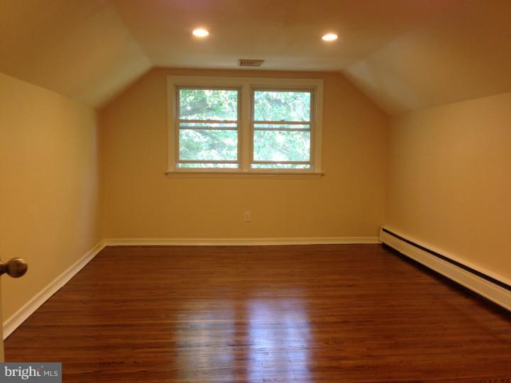 307 Parry Road Cinnaminson, NJ 08077 - Photo 19 of 25 Bedroom 4