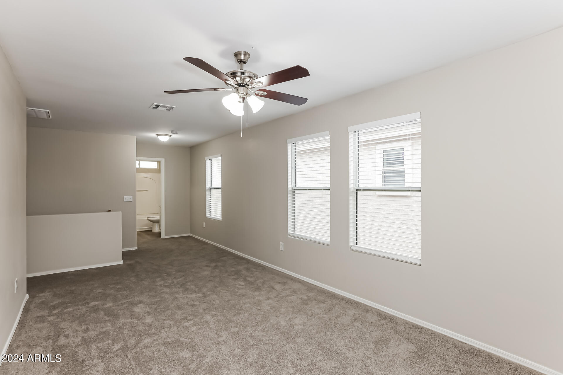 4209 West Maldonado Road Phoenix, AZ 85041 - Photo 13 of 27 014-photo-family-room-13630281