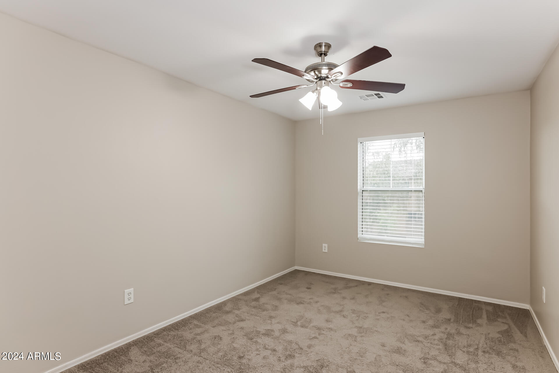 4209 West Maldonado Road Phoenix, AZ 85041 - Photo 20 of 27 021-photo-bedroom-13630282