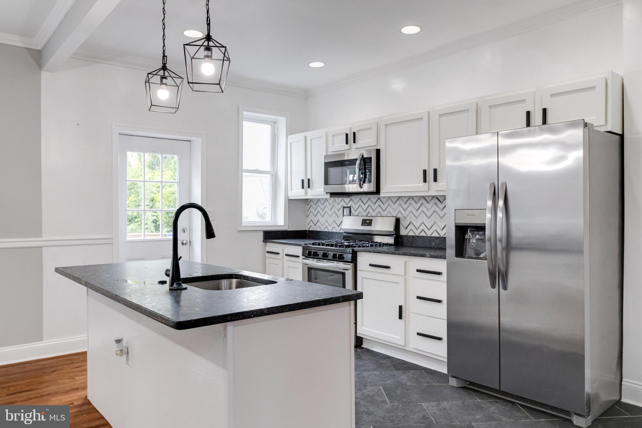 1507 Appleton Street Baltimore, MD 21217 - Photo 10 of 52