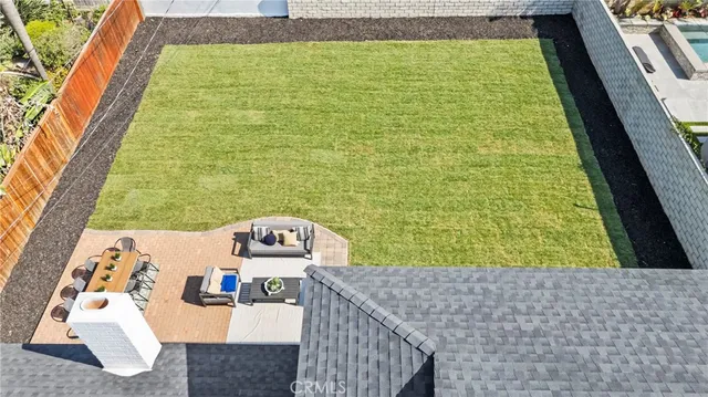 $3,200,000 | 2316 La Linda Place, Newport Beach, CA 92660