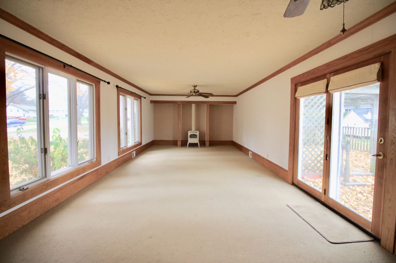 2706 Jersey Ridge Road Davenport, IA 52803 - Photo 8 of 24 Gallery Image 8