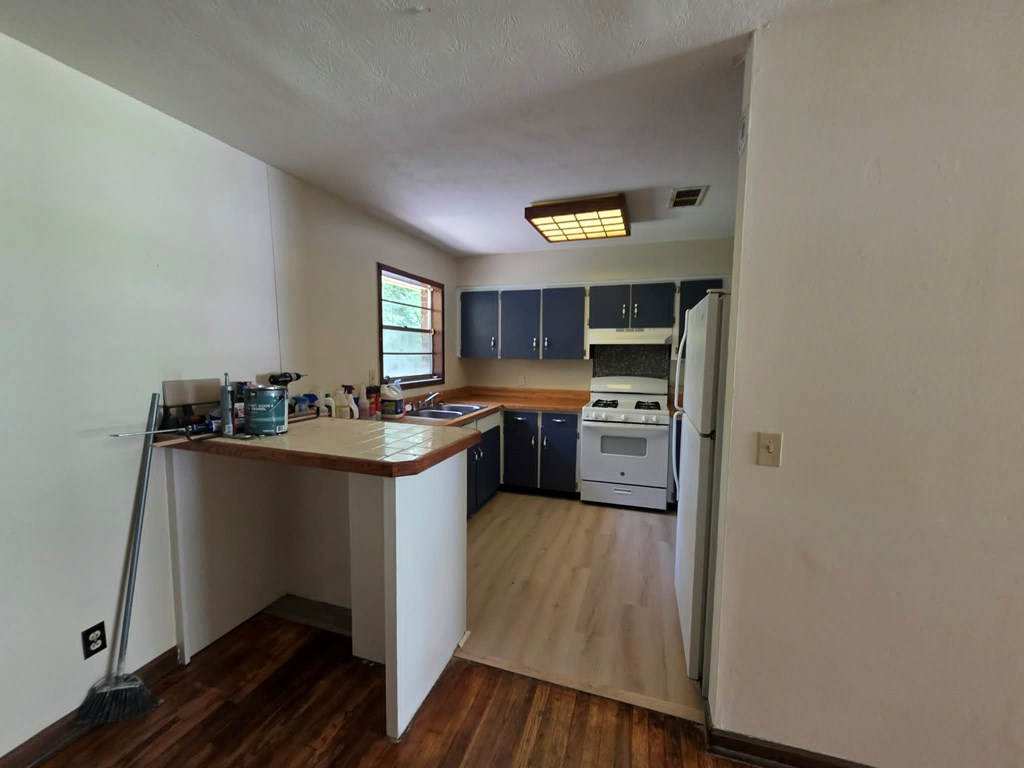 5522 Valleybrook Road Columbus, GA 31907 - Photo 15 of 36 Kitchen