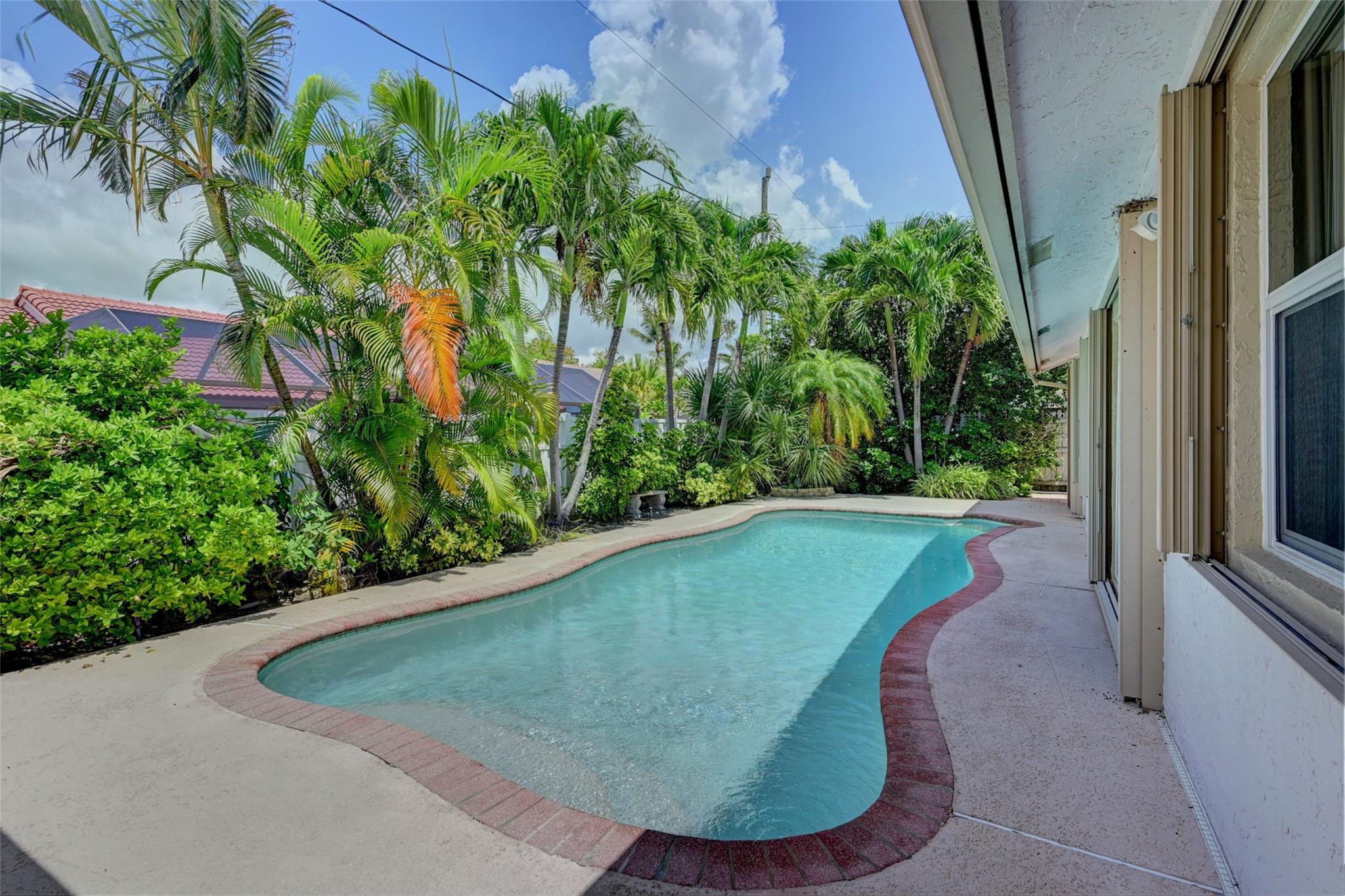 7743 West Country Club Boulevard Boca Raton, FL 33487 - Photo 2 of 37 Photo 2