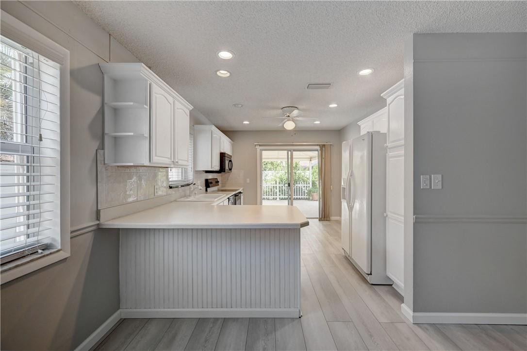 7743 West Country Club Boulevard Boca Raton, FL 33487 - Photo 23 of 37 Photo 24