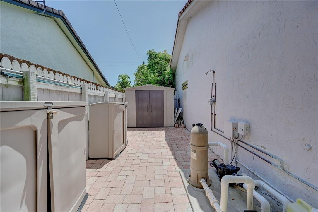 7743 West Country Club Boulevard Boca Raton, FL 33487 - Photo 31 of 37 Photo 32