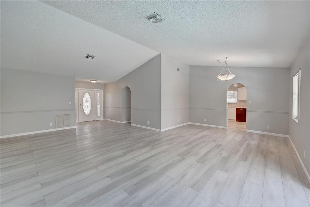 7743 West Country Club Boulevard Boca Raton, FL 33487 - Photo 7 of 37 Photo 7