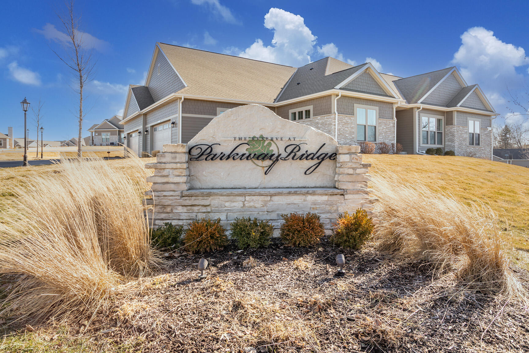 Welcome to Parkway Ridge!