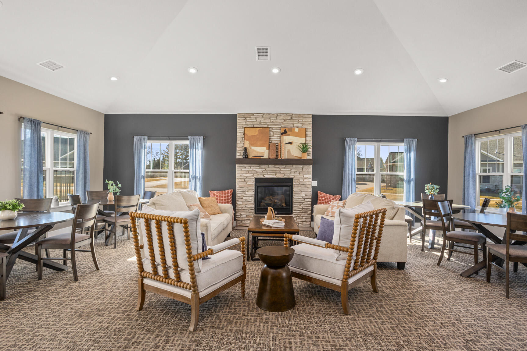 N28-w25285 Pkwy Rdg Circle, Unit C Pewaukee, WI 53072 - Photo 35 of 41 Gorgeous Gathering Place