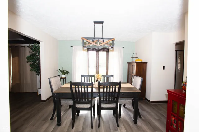 $399,000 | 620 East McKay Road, Shelbyville, IN 46176