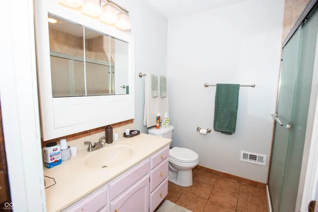 $399,000 | 620 East McKay Road, Shelbyville, IN 46176