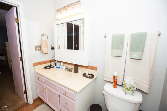 $399,000 | 620 East McKay Road, Shelbyville, IN 46176