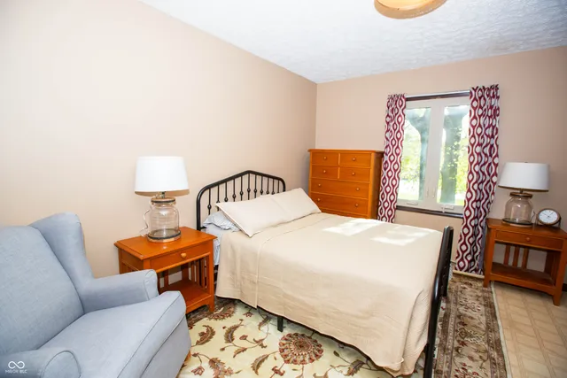 $399,000 | 620 East McKay Road, Shelbyville, IN 46176