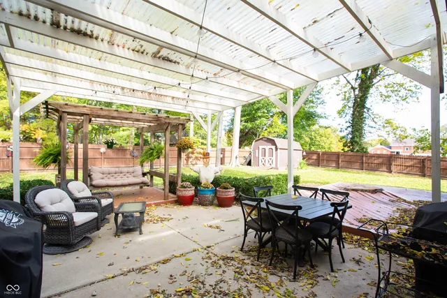 $399,000 | 620 East McKay Road, Shelbyville, IN 46176