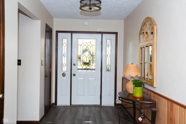 $399,000 | 620 East McKay Road, Shelbyville, IN 46176